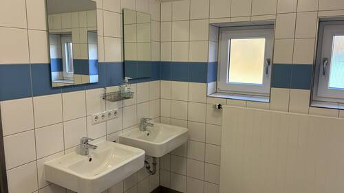 Sanitäreinrichtung Waschbecken