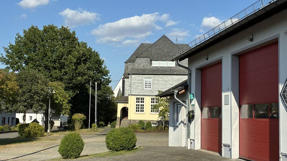 Einrichtungen